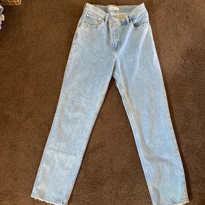 Abercrombie&Fitch 90s straight ultra high rise jean with asymmetrical waistband